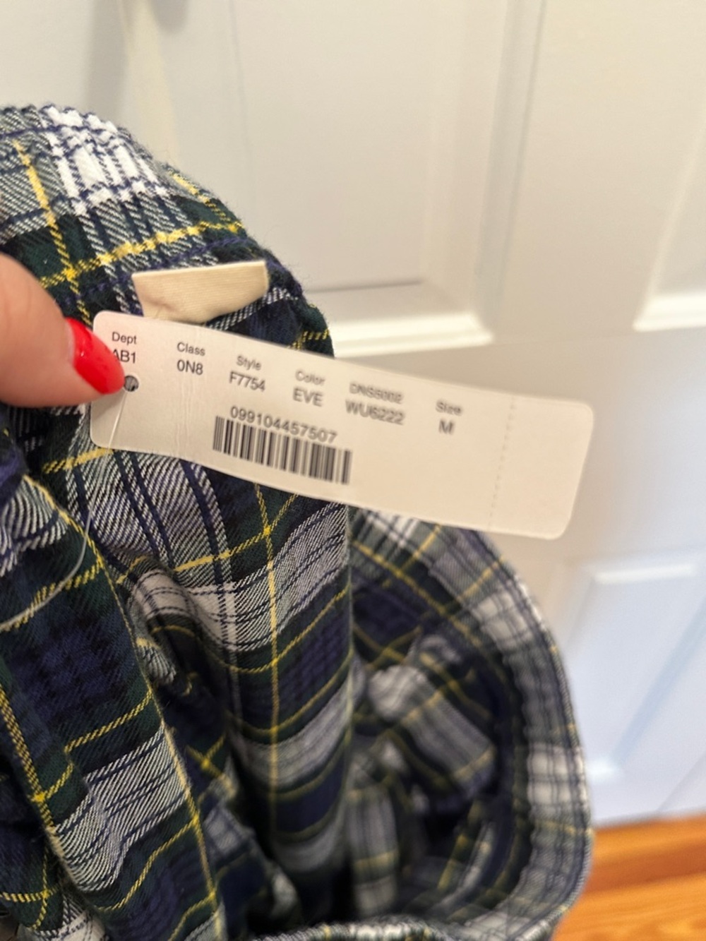 Men’s Tartan Plaid Flannel Lounge Pants in Blue & Green - Picture 5 of 8